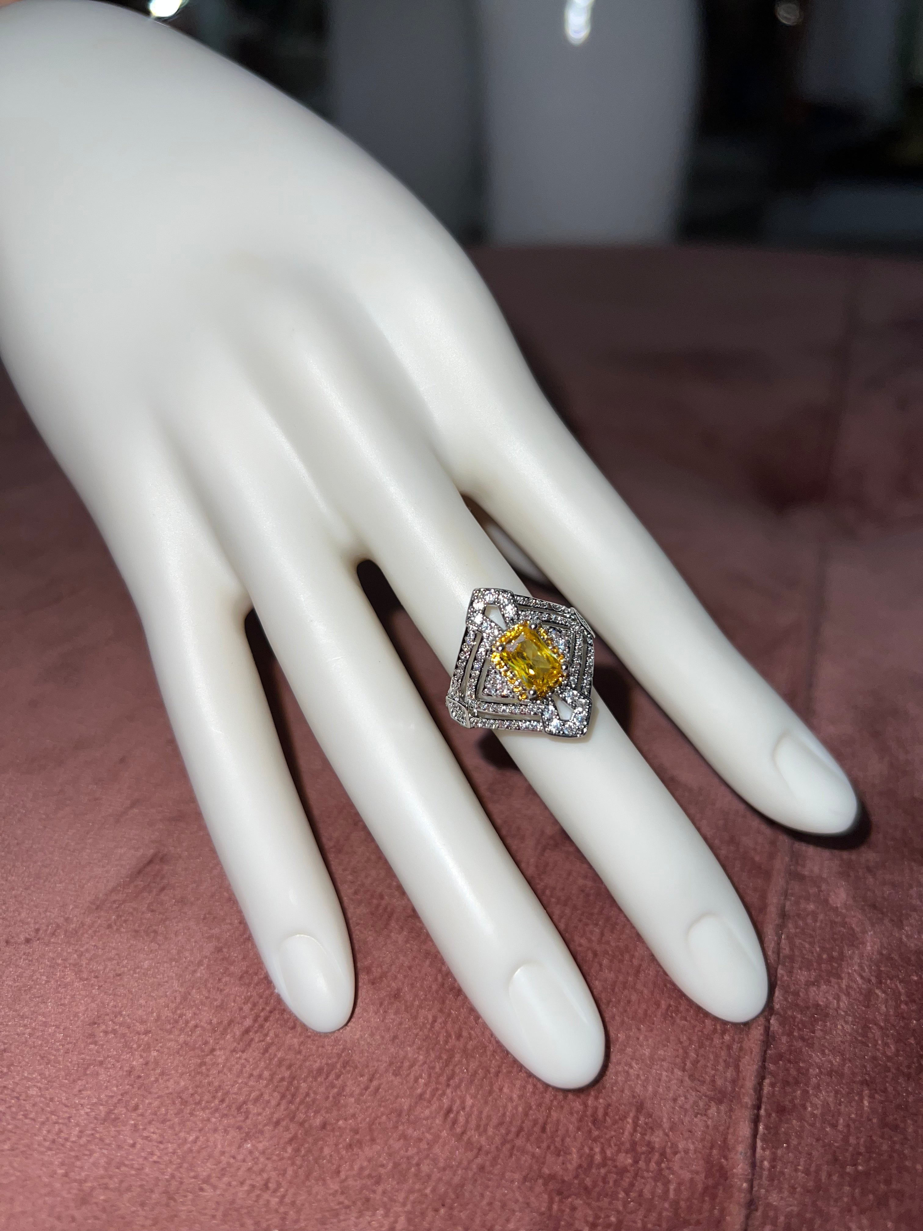 Reina Yellow Stone Ring